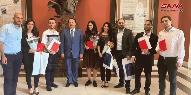 17 estudiantes sirios se gradúan de la Universidad Técnica Rusa de Bauman