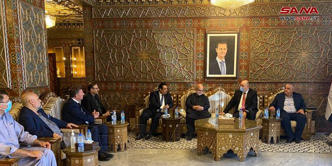 Conversaciones sirio-paquistaníes para mejorar cooperación en el campo del transporte aéreo
