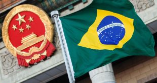 Adiós al dólar: Brasil y China acuerdan comercializar en sus monedas
