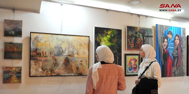 Artistas sirios venden sus obras para ayudar a afectados por el terremoto