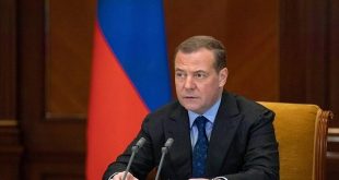 Medvedev: No tiene sentido continuar las relaciones diplomáticas entre Rusia y Polonia
