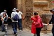 Turistas chinos visitan ciudad histórica de Bosra, Siria