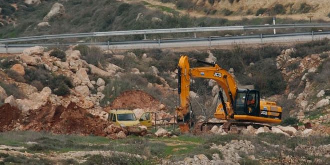 Fuerzas de ocupación israelíes se apoderan de tierras palestinas
