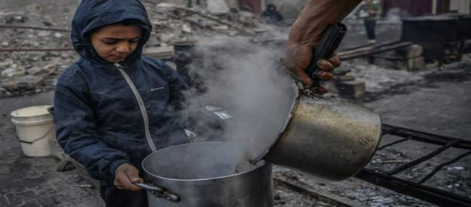 Una cuarta parte de la población de Gaza está al borde de la hambruna y 10.000 niños menores de cinco años corren peligro de muerte, advierten Organizaciones internacionales