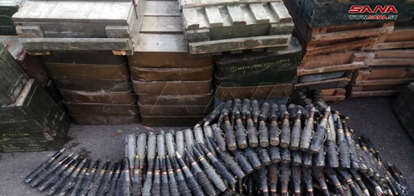 Ejército sirio captura a varios terroristas de Daesh en Sweida, e incauta un gran depósito de armas (+fotos)