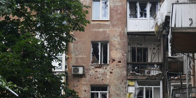 درپی بمباران دونتسک اوکراین 199 غیرنظامی کشته و 2371 نفر زخمی شدند