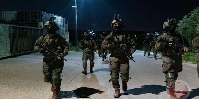 نیروهای اشغالگر 4 فلسطینی را در الخلیل دستگیر کردند.