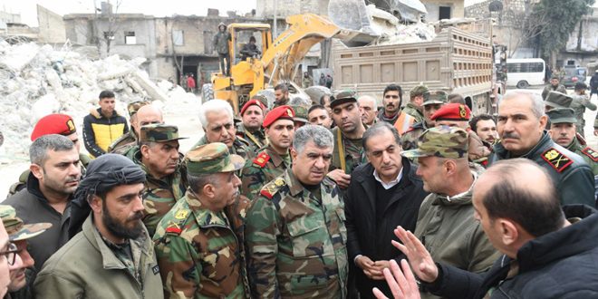 به دستور رئیس جمهور بشار اسد..بازدید وزیر دفاع از مناطق زلزله زده در حلب
