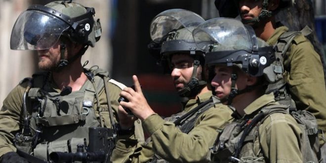 زخمی شدن دو فلسطینی بر اثر اصابت گلوله نیروهای اشغالگر در الخلیل