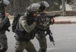 פציעת פלסטיני מירי כוחות הכיבוש בצפון רמאללה