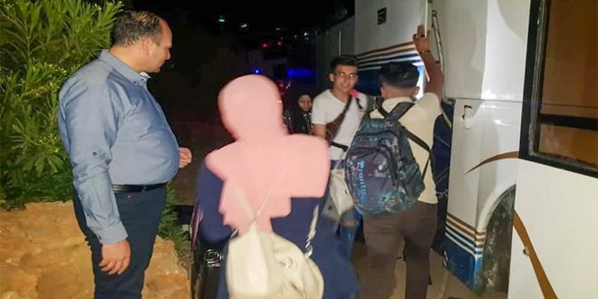 Прибытие первой партии учащихся из Ливана в Сирию для сдачи экзаменов