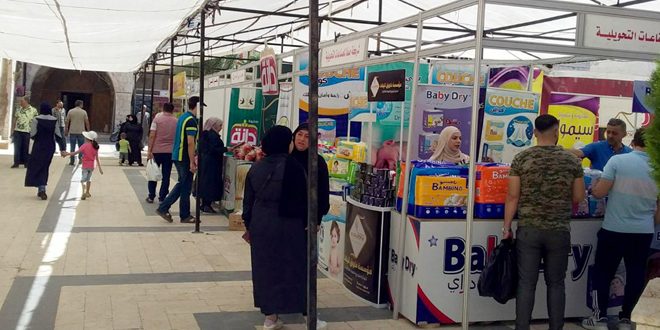 В ярмарке в Хаме участвуют 70 компаний из различных сирийских провинций