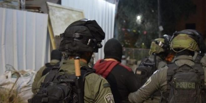 İsrail İşgal Güçleri Cenin kampında Bir Filistinliyi Tutukladı