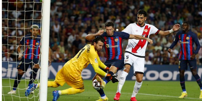 برشلونة يتعادل سلبياً مع فاييكانو في الدوري الإسباني لكرة القدم