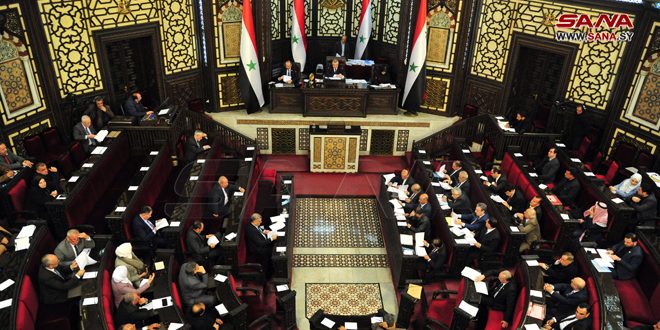 مجلس الشعب يتابع مناقشة مشروع قانون تعديل المرسوم الخاص برسم الطابع