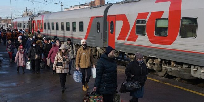 More than 11.5 thousand refugees from Donbass enter Russia in one day   