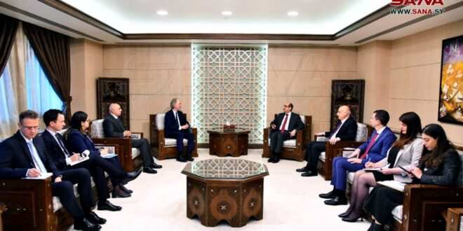 Minister Sabbagh meets Pedersen in Damascus