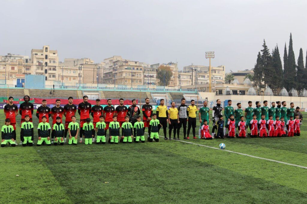 In joyful atmosphere of the victory of Syrian Revolution ... A friendly match held between Umayya and al-Hurieah clubs in Idleb