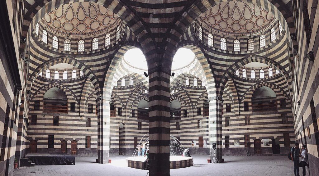 Khan As'ad Pasha: A Whispering Echo of Damascus Golden Age