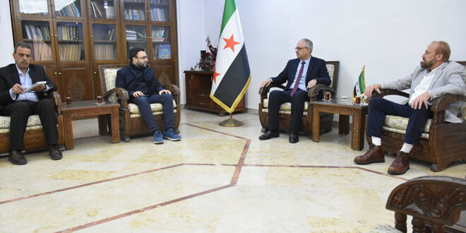 Higher Education, Violet Organization discuss cooperation in information technology field