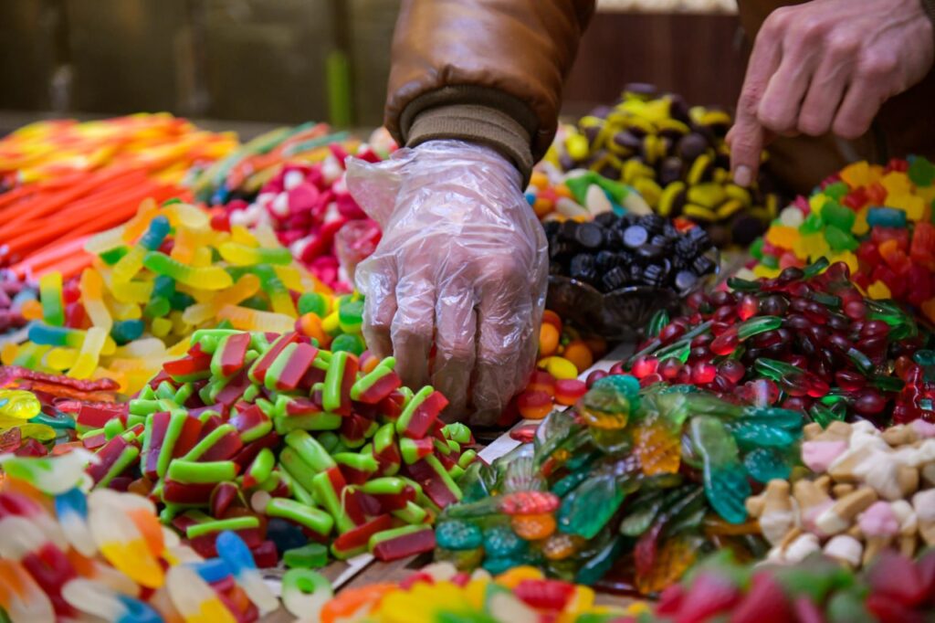 Special Ramadan atmospheres and memorable scents...photo tour by SANA in the old markets of Damascus