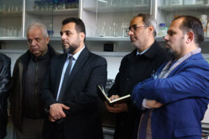 Agriculture Minister inspects laboratories at Faculty of Agricultural Engineering