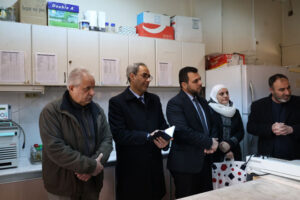 Agriculture Minister inspects laboratories at Faculty of Agricultural Engineering
