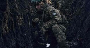En Bajmut, los militares ucranianos pelean por cada metro de terreno