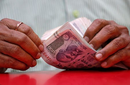 La India reduce su dependencia del dólar en el comercio transfronterizo