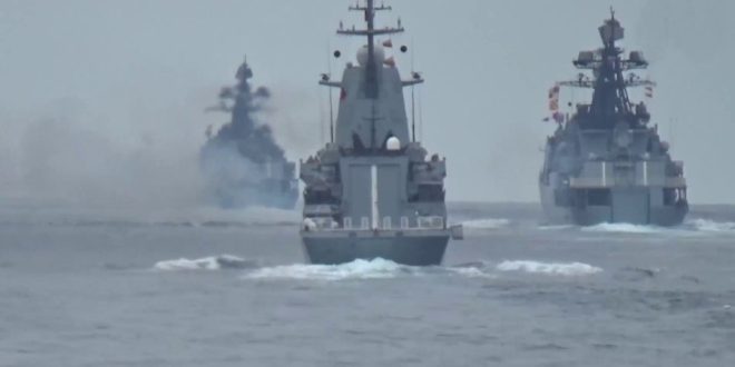 Fuerzas Navales de Rusia y China destruyen blancos durante maniobras conjuntas en el mar de Japón