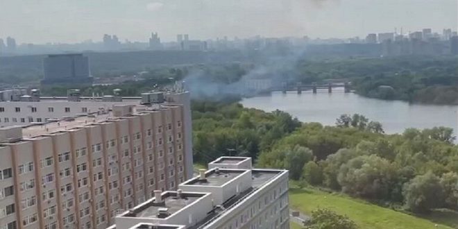 Derriban un dron ucraniano en Moscú
