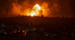 Más bombas israelíes contra dos millones de palestinos que viven en la Franja de Gaz