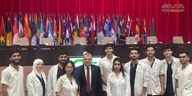 Estudiantes sirios participan en aniversario de fundación de la Escuela Latinoamericana de Medicina “ELAM”