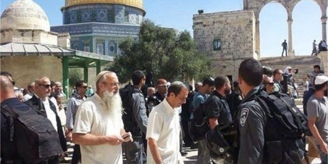 یورش ده ها شهرک نشینان صهیونیست به مسجد الاقصی