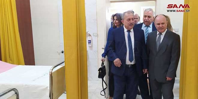 نخست وزیر مجموعه ای از پروژه های عمرانی را در بیمارستان دانشگاه المواساه دمشق افتتاح کرد