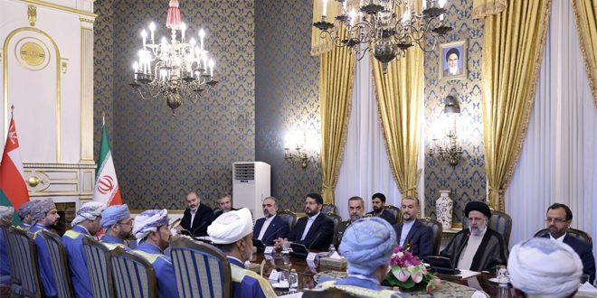 رایزنی رئیس جمهور ایران و سلطان عُمان در مورد تقویت روابط  دوجانبه