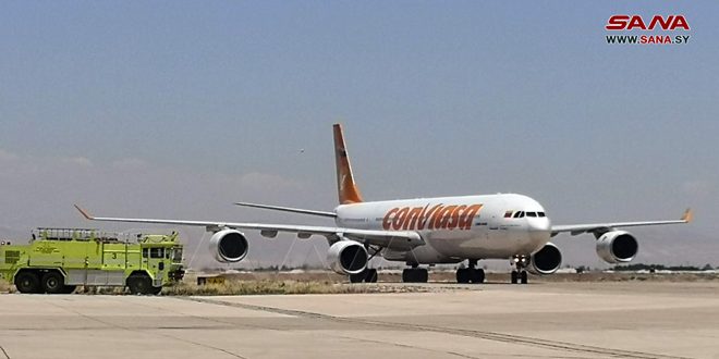 Arrivée à l’aéroport international de Damas du premier avion venant directement de Venezuela vers la Syrie
