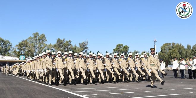בחסותו של הנשיא אל-אסד : קבוצת בוגרים חדשה לתלמידי הפקולטה הצבאית
