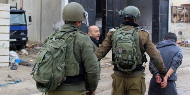 3 פלסטינים נפצעו ו- 13 אחרים נעצרו בגדה המערבית