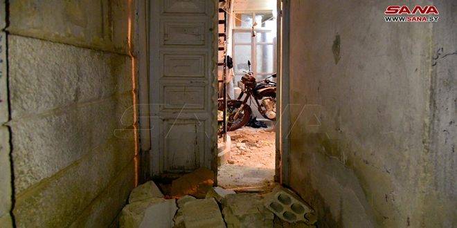 انهيار جزئي في منزل عربي في حي الصالحية بدمشق والأضرار مادية