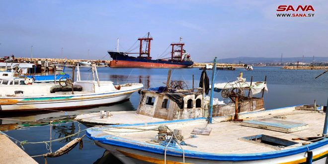 إعادة فتح الموانئ البحرية أمام الصيد والملاحة عدا ميناءي بانياس والبسيط